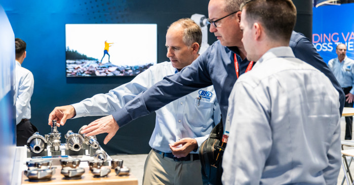 Alan Miller, Senior Manager Engineering, discussing tools with interesting customers.